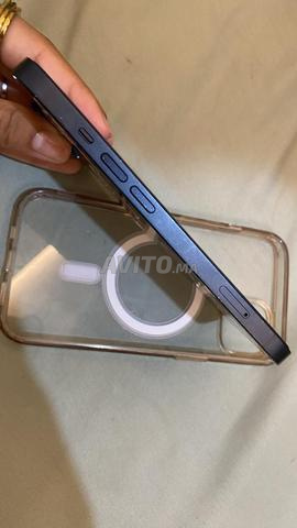 iPhone 13 échangeable contre PS4 Pro - 2