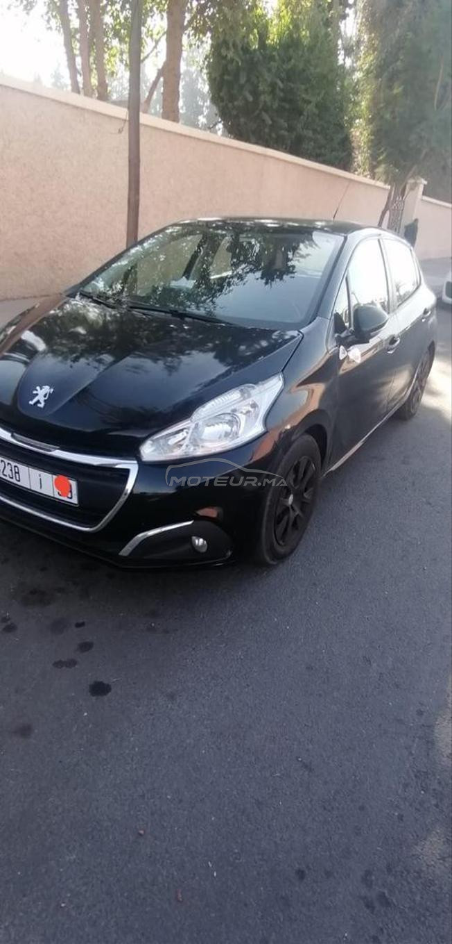208 bon état 