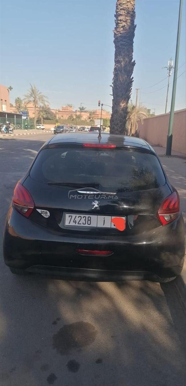 208 bon état 