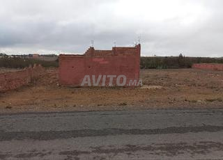 قطعة أرضية مسجلة بمساحة 2045 متر مربع