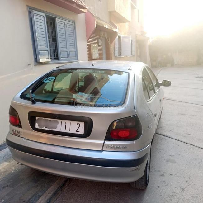 Renault Megane Essence Manuelle 1998 à Ain Aouda