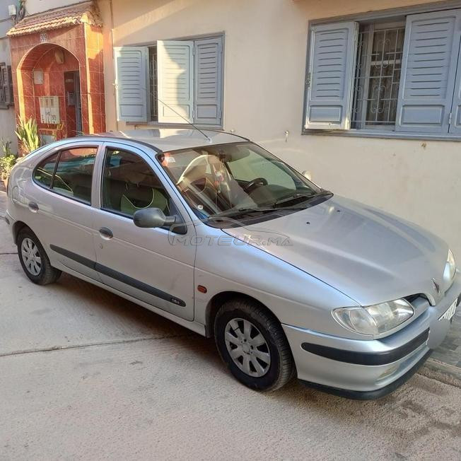 Renault Megane Essence Manuelle 1998 à Ain Aouda