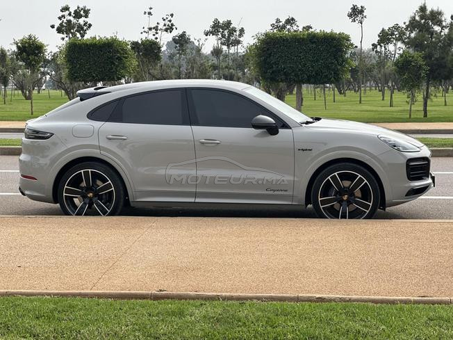 Porsche Cayenne hybride Automatique 2023 à Rabat