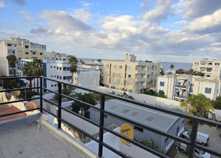 Appartement à vendre à 100 m de la plage à Martil