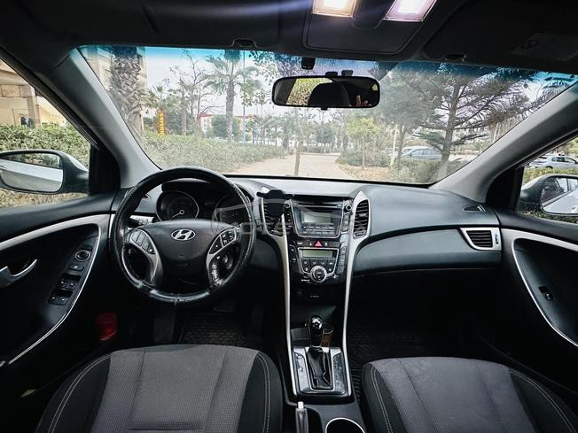 huyndai i 30