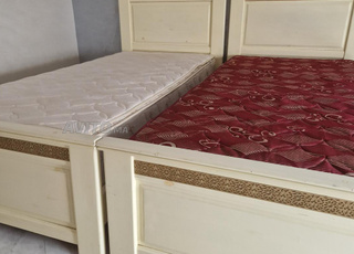 2 lits avec sommier tableau gratuit