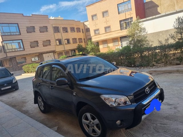 Toyota Rav 4 mazuot 83000 dh