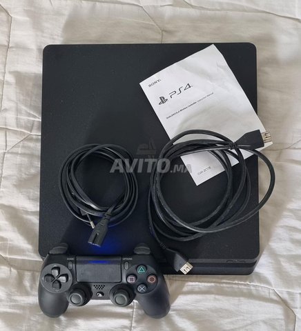 PS4 Slim 500 Go en ligne avec CD FIFA 19