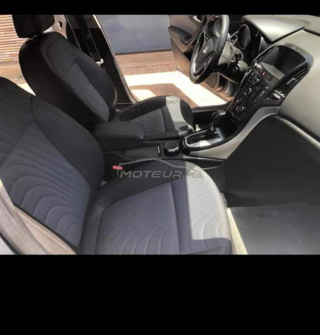 Opel Astra Diesel Automatique 2016 à Casablanca
