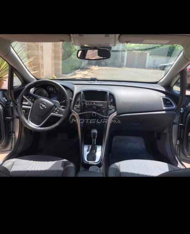 Opel Astra Diesel Automatique 2016 à Casablanca