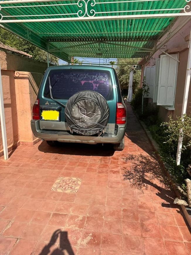 Mitsubishi Pajero 2004