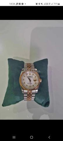 شراء الذهب المستعمل والخام وساعات كارتي روليكس