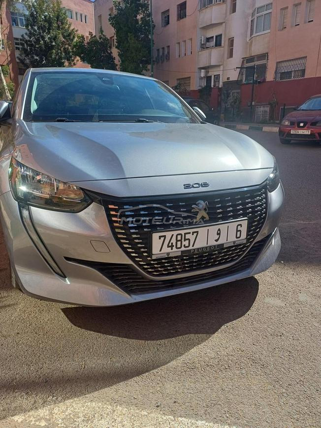 peugeot 208 tout option