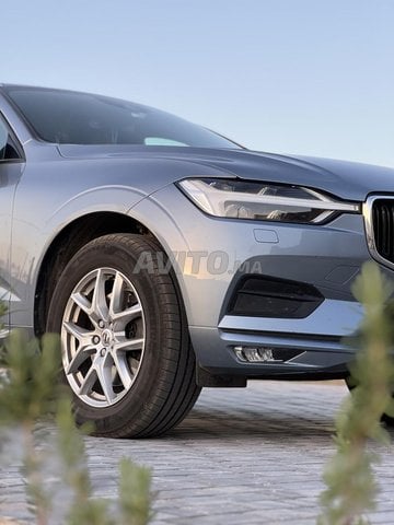 Volvo XC60 B4 momentum