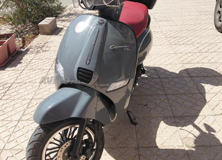 moto capoccino plus presque neuf