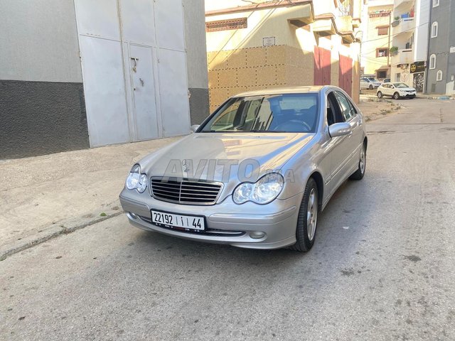 مرسيديس 203w 