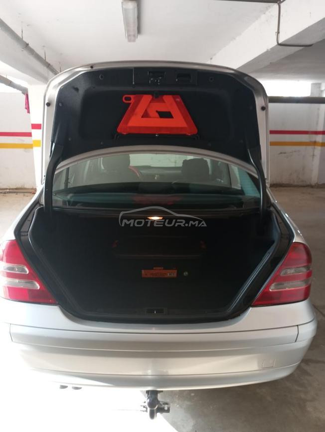 Mercedes-Benz 200 Diesel Manuelle 2002 à Tanger