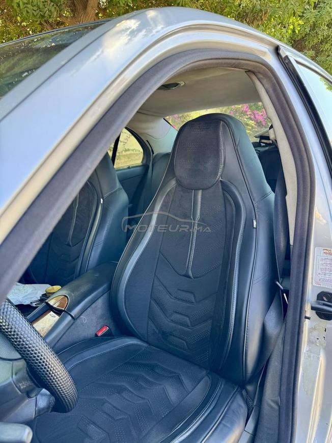 mercedes class e220 w211