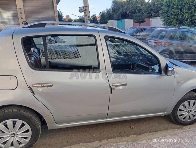 dacia بيع داسيا ساندو