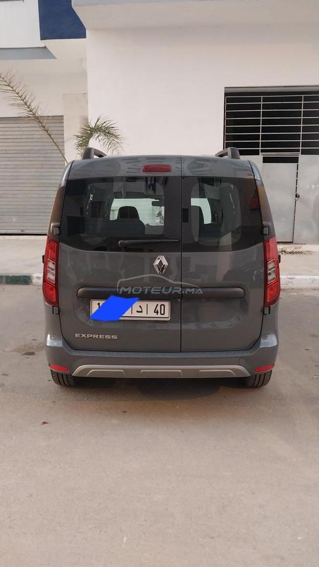 Renault Express Diesel Manuelle 2023 à Tanger