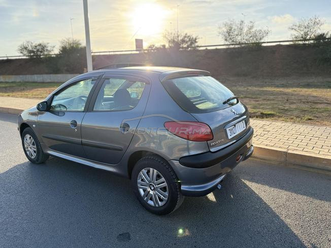 peugeot 206-Bonne état 
