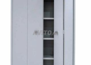 خزائن معدنية قياسية