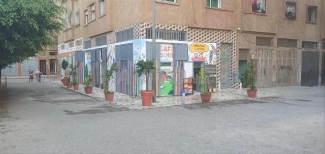 École pour donner des cours de soutien ou jardin d'enfants