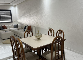 Table à manger avec 6 chaises