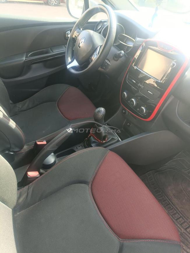 clio 4 très bon état 