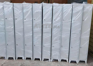 📌 Vestiaire métallique / armoire métallique