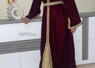 قفطان مخمل بورجوندي