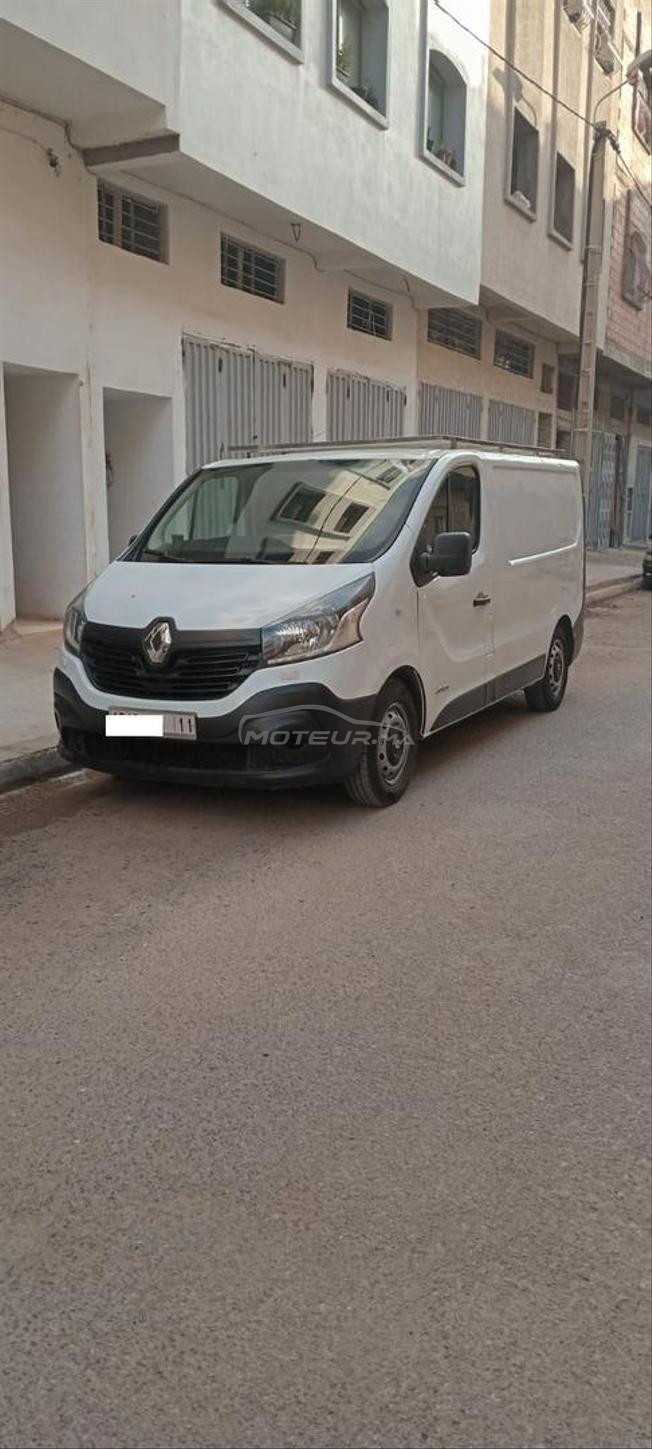Renault Trafic Diesel Manuelle 2016 à Salé