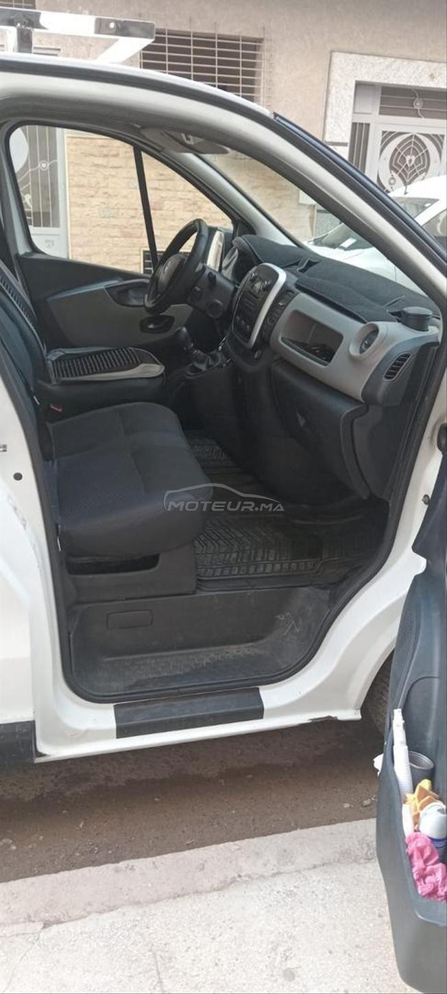 Renault Trafic Diesel Manuelle 2016 à Salé