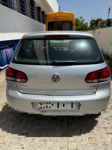 Volkswagen Golf 6 – 1.6 TDI – Highline – 2010