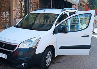 Peugeot Partner Diesel Manuelle 2018 à Casablanca