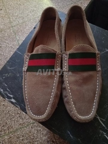 غوتشي أصلي مقاس 42