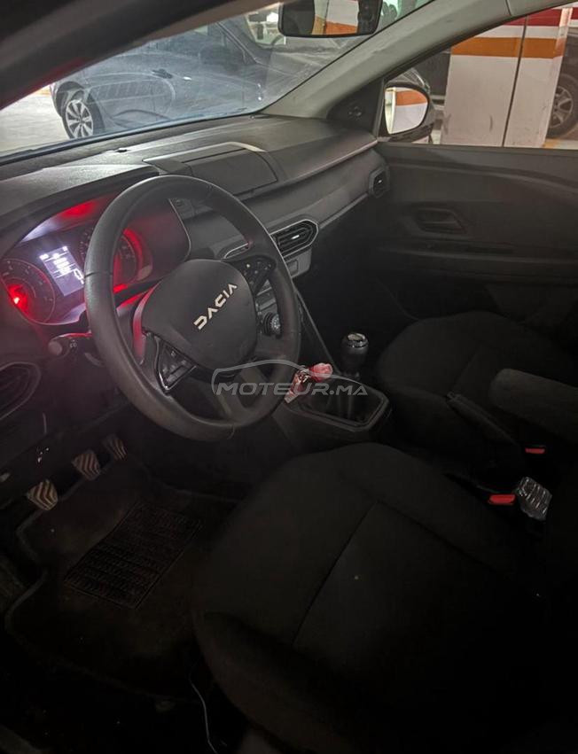 location de voiture  . كراء السيارات 