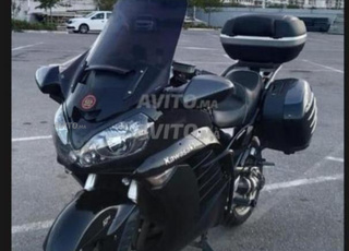 كوازاكي جي تي آر 1400