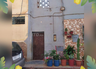 Maison à vendre de 100 mètres carrés composée de deux étages