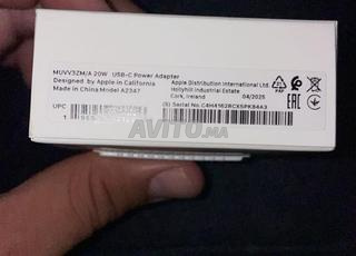 شواحن آيفون أصلية بالجملة