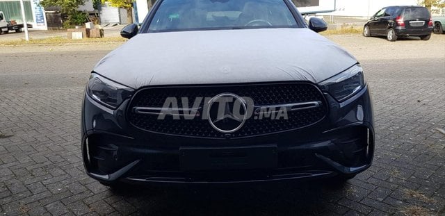 Mercedes-Benz 300 Diesel Automatique 2025 à Rabat