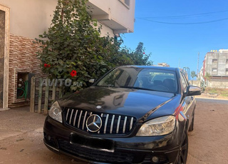 Mercedes C200 Karia