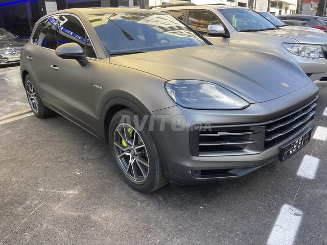 بورش كايين هايبرد أوتوماتيكي 2024