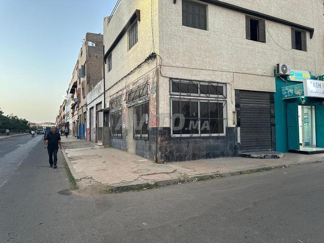 Magasin deux façades à louer boulevard Hassan 2 - 2