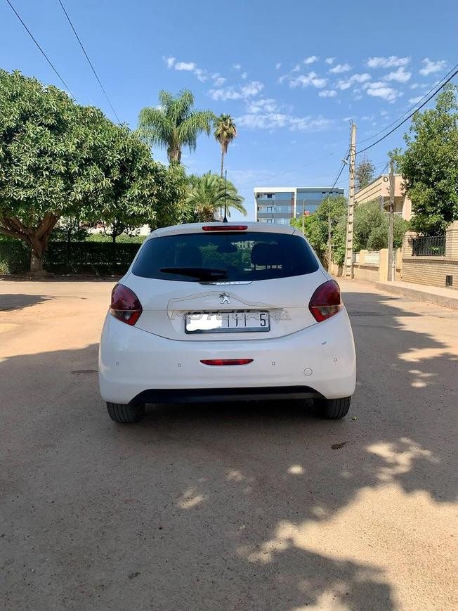 Peugeot 208 Hdi Diesel White édition 2018 