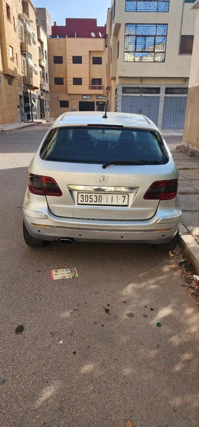 Mercedes class b 180