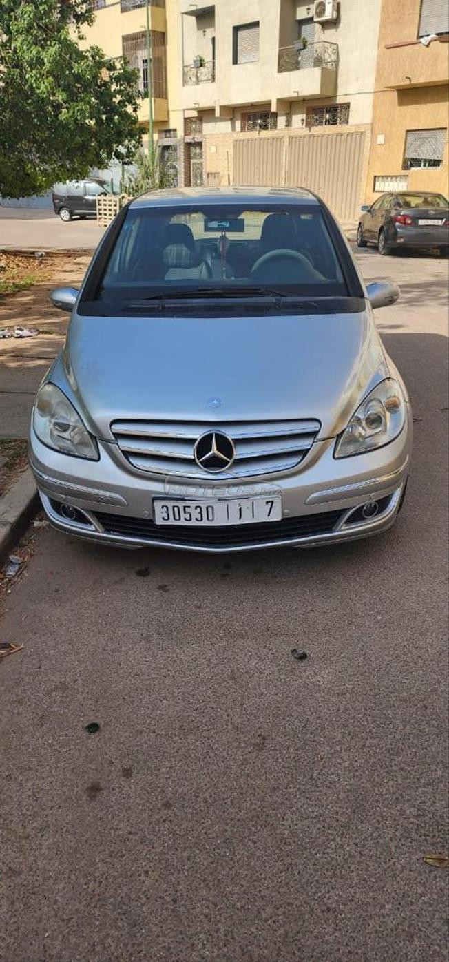 Mercedes class b 180