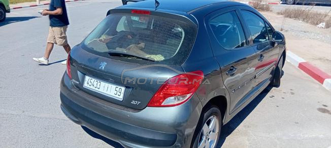 Peugeot 207 Diesel Manuelle 2012 à Salé