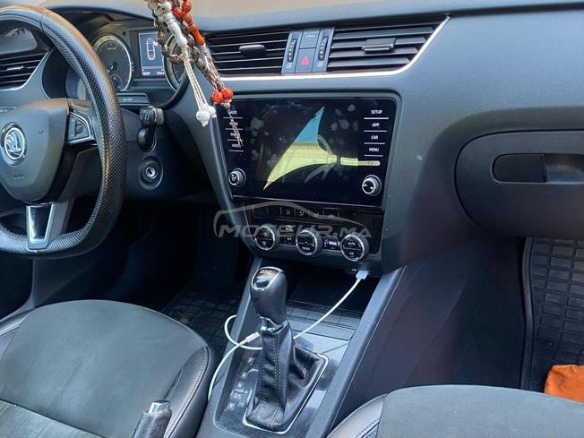 ventre Skoda Octavia 2018