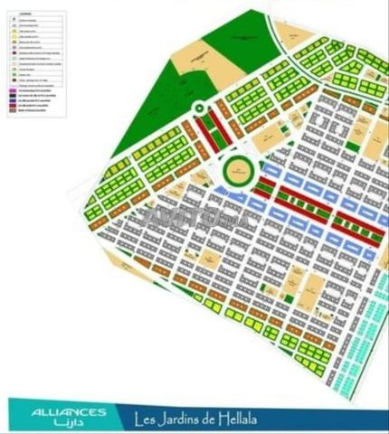 قطعة تجارية 124م² (شوقة) - ورشة على طريق الرباط